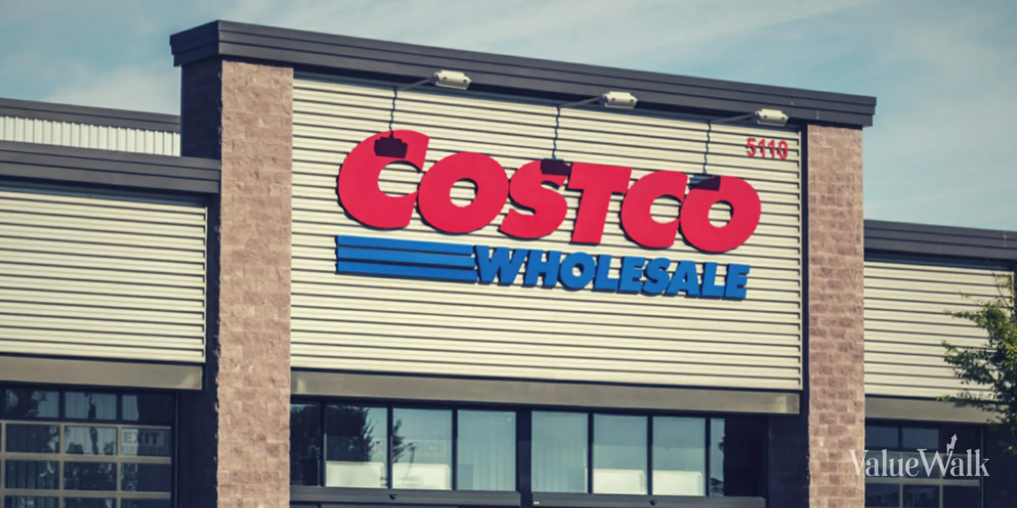 s stock is getting beat by a warehouse chain this year. And it's not  Costco